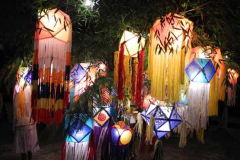 A few of the lanterns made by the kids of the Tawa dhamma school. Such an event brings a lovely energy to the monastery.
