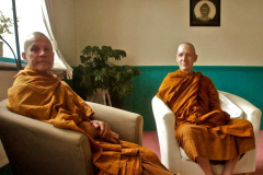 Samanera Aranubo a local Mancunian meeting with Ajahn in Manchester.