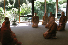 The sangha welcomes Sayadaw U Panna Vamsa visiting from Auckland with a Sayadaw from New York.