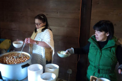 Orada and Yee preparing offerings.