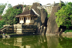 Isurumuniya temple; 300BC. Built for 500 newly ordained samanas.