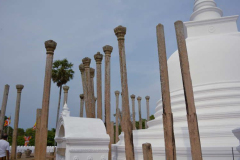 The first stupa to be built 200BC after the arrival of Asokas son Mahinda. Originally fully roofed Thuparamaya enshrines a collar bone of the Buddha.