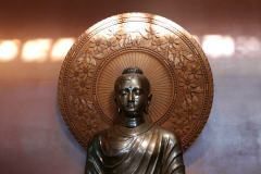 Franks sublime halo behind a serene Buddha.