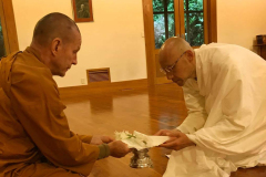 Jet formally taking the anagarika precepts and joining the Bodhinyanarama sangha.