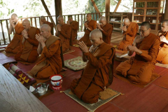 Thai tudong: the last day; patimokkha.