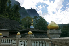 Not far off the highway we stayed at what was Luang Por Sims monastery.