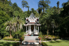A very nice shrine at the entrance to LPSims monastery.