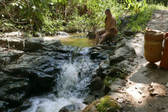 A lovely spot to bathe; to cool and wash the weary feet. We are not far from Tan Khantikos monastery.