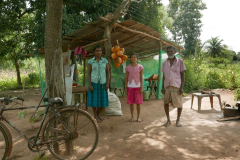 Another mid-morning invite - king coconuts and sweet corn. Such heartwarming generosity - and a superb bicycle.