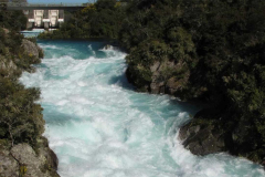The first dam on the Waikato river is opened 4 times a day to give full flow to the Aratiatia rapids. The power and the noise is considerable.
