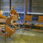 Ajahn Naen and venerable Kusalacitto setting up the cloister.