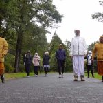 Some of the vassa team taking a pre-lunch walk.