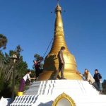 The stupa gets a good cleaning... as preparation for Vesak its a good thing to keep religious objects clean keep all things clean... and such a nice group activity in the sun.